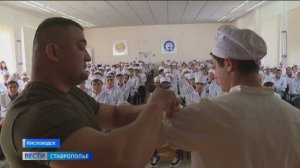 Участник СВО провел мастер-класс для будущих медиков