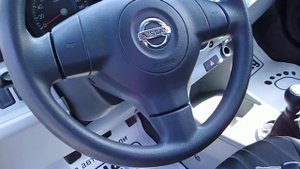 Nissan pixo