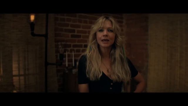 Девушка,подающая надежды(2020) смотреть онлайн