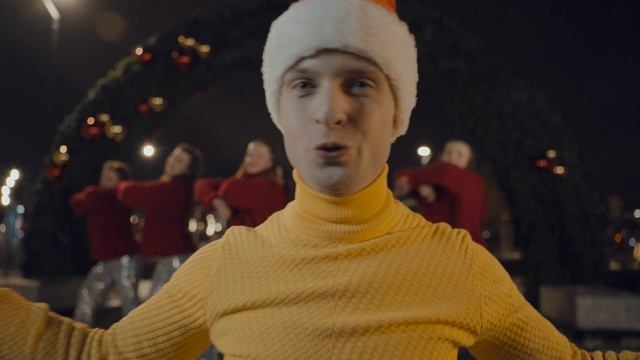 Денис Довгаль - Новый Новый год !