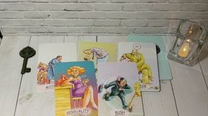 ЧТО ПРОИСХОДИТ В ЕГО ЖИЗНИ? гадание онлайн