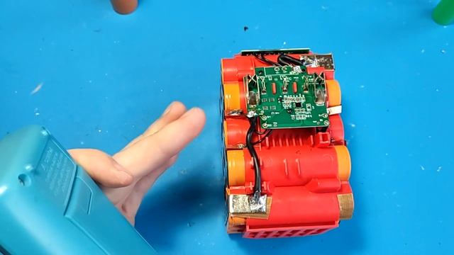 Аккумулятор Bosch ProCore 18В 15Ач Ручная сборка смотреть онлайн