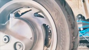 Garage Heaven - Honda VTX1800 & Fantic 500 + Something Else