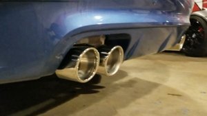 BMW X5 M Akrapovic Exhaust sound