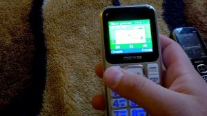 Dexp Larus S3 vs Explay MU220