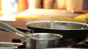 ЭТИ соусы сделают мясо НЕЗАБЫВАЕМЫМ! / Рецепты 5 ЛУЧШИХ соусов для мясных блюд