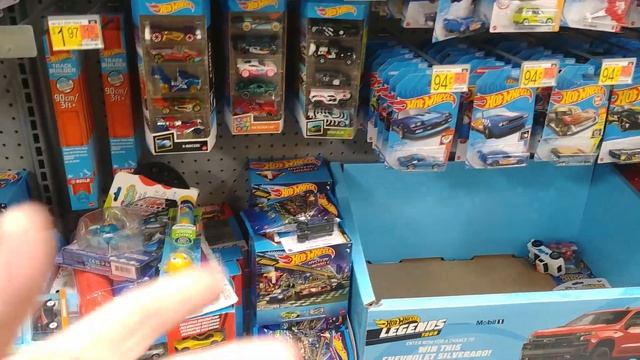 Peg Hunting in February & March 2022. Hot Wheels on the pegs! смотреть онлайн