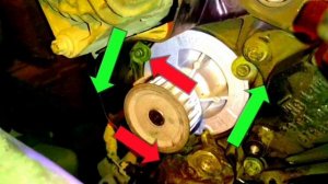 Вот как с помощью помпы отрегулировать ремень ГРМ.Опель Вектра а 1.6