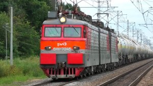 ВЛ11.8-704/636 А с грузовым поездом следует через о.п. 268 км