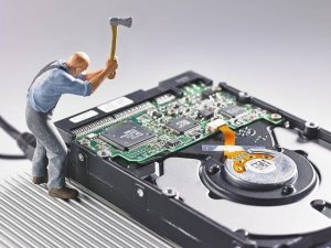 Уранили жесткий диск Seagate 1,5 ТБ - Пищит и не определяется