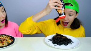 ЧЁРНАЯ ЕДА! 24 ЧАСА ЕДИМ ЕДУ ОДНОГО ЦВЕТА ЧЕЛЛЕНДЖ от Пико Поки