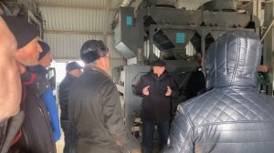 Семинар на зернотоке (работа машины ЗМ-20ФН)
