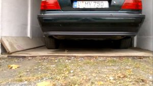 BMW E38 750il