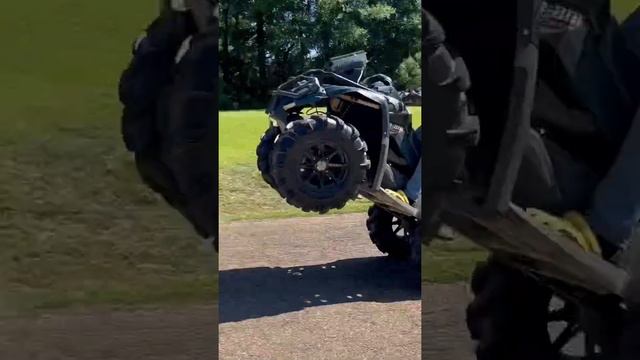 2006 Can am Outlander 800 Wheelie