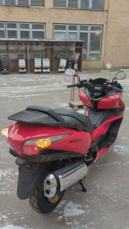 Honda Silver Wing 400 или Suzuki, Yamaha?