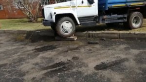 ГАЗон машина ГАЗон весной