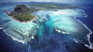 Подводные водопады