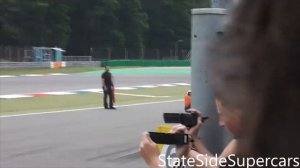 McLaren 650S на трассе! ГРОМКИЕ звуки!