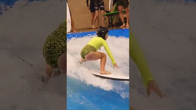 Искусственная волна City Wave. Таисия Максакова 8 лет.Artificial Wave City Wave.Taisiya Maksakova