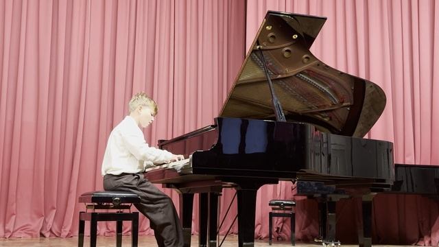 Этюд Черни под редакцией Гермера №27. Игорь Толмачев смотреть онлайн