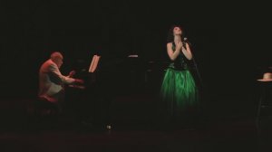 "Две розы" Илона Ананьина Муз.С.Покрасса Марк Гройзбург , фортепиано