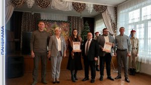 ЛДПР и донецкий завод передали отечественную аудиотехнику в учебные заведения города