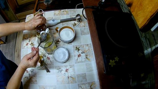 Лучший рецепт домашнего майонеза - просто и вкусно!