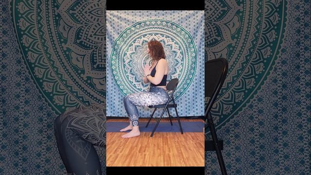 Chair Yoga Sun Salutations Flow смотреть онлайн