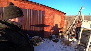 Из гаража пошёл дым!