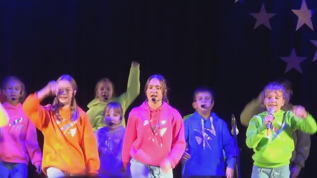 ЮБИЛЕЙНЫЙ КОНЦЕРТ / МУЗЫКАЛЬНОЙ ШКОЛЕ 65 смотреть онлайн