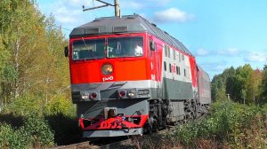 ТЭП70-0525 с пригородным поездом Екатеринбург-Пасс. — Верхний Уфалей и приветливой бригадой