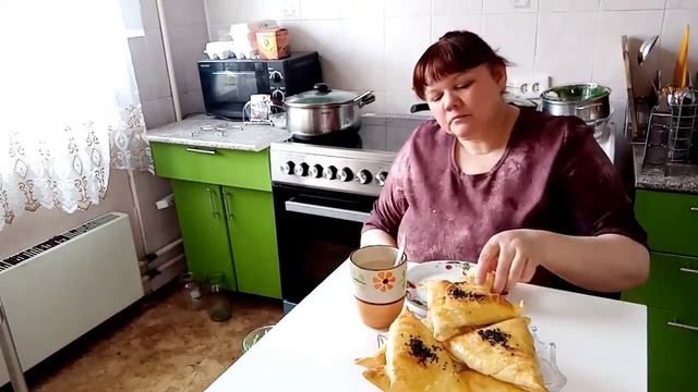 МУКБАНГ/САМСА СЛОЕНАЯ