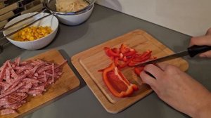 Салат с маринованным сельдереем . Простой рецепт.