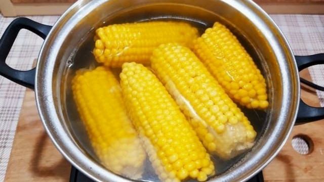 Как варить кукурузу чтобы она была очень сочной, мягкой и вкусной смотреть онлайн