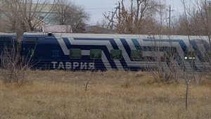 VID_20241202_140141.mp4.
ТЭП70БС - 065 с пассажирским поездом.