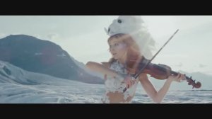 Lindsey Stirling - I Wonder As I Wander