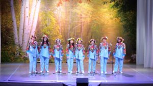 Женский вокальный ансамбль «Радуга»