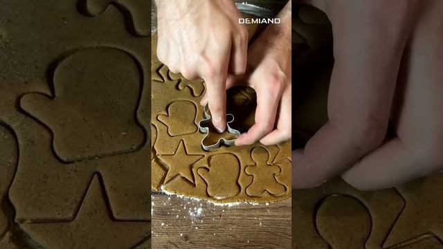 Праздничные имбирные печения в аэрогриле Demiand 🍪