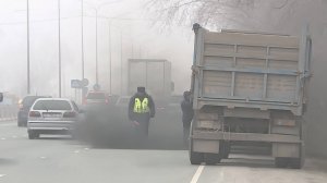 Кыргызстан борется с жутким смогом. Минприроды проводит рейды против загрязнителей экологии