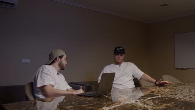 ЗНАКОМСТВО С FC GAMBIT MOSCOW  ИНТЕРВЬЮ С ЭКС КАПИТАНОМ ЦСКА !