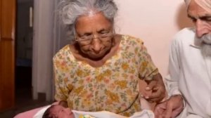 Малыш родился совершенно здоровым. Вы будете шокированы, узнав возраст мамы!