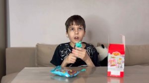 Пробуем новогодний бокс от Влада А4 LavaLava