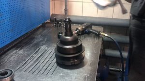 Как разобрать ведомый конус вариатора QR025CHC?