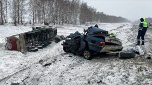 «Волгу смяло об молоковоз». Двое Пензенцев погибли в ДТП в Саратовской области.