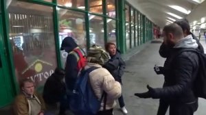 ЛЕВ ПРОТИВ - МАРГИНАЛЫ НАПАДАЮТ С