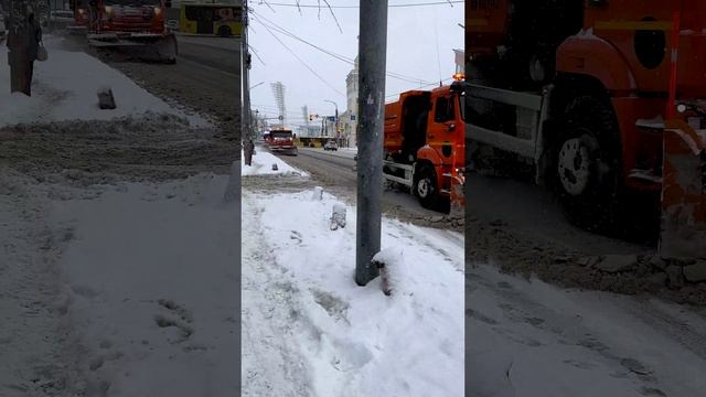 Так чистят дороги в Ярославле! Уборка снега.