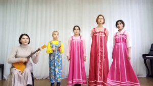 русская народная песня "Во кузнице", исполняет ансамбль "Потешки", класс преподавателя О.Е. Буйлово