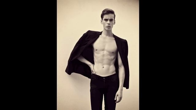 Brokenhearted - Karmin (Cover by Jordan Radics) смотреть онлайн