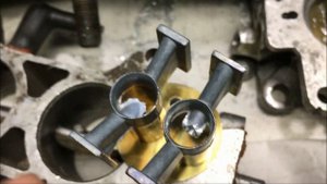 К-135 ПЕКАР Серебристый карбюратор