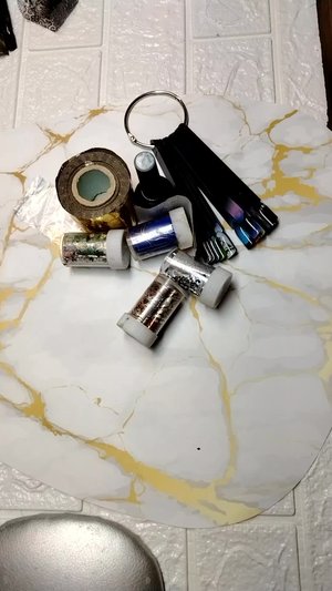 фольга для ногтей разница